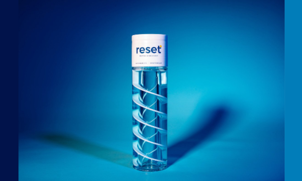 Reset drink om kater te verslaan Reset drink om kater te verslaan