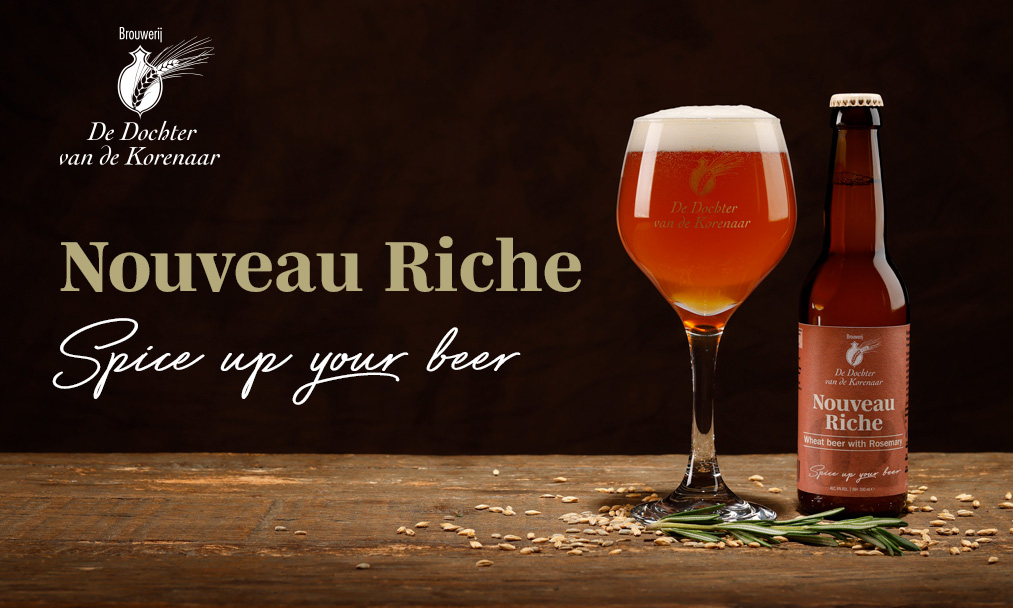 De Dochter van de Korenaar Nouveau Riche bier flesje en glas