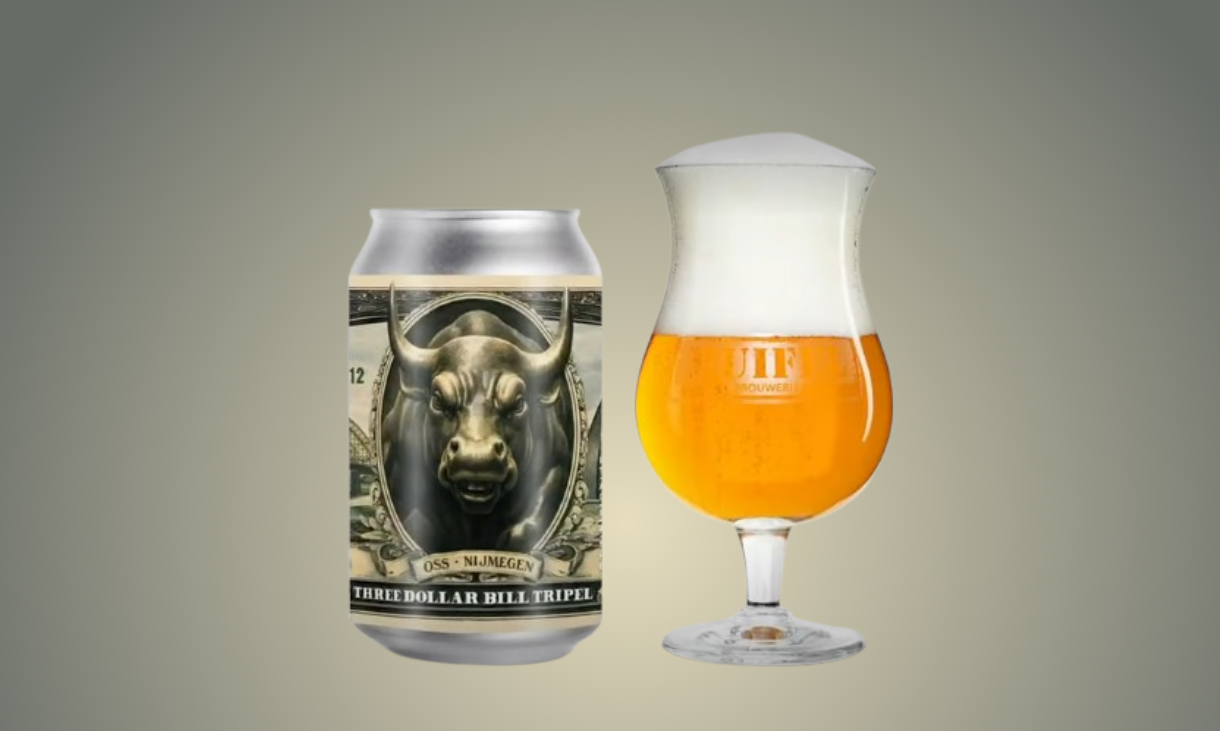 Een blikje bier met een stierenlogo naast een glas bier met schuimkraag.