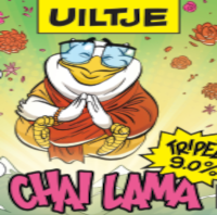 Cartoonuil in oranje gewaad op kleurrijk Uiltje Chai Lama etiket met 9,0% aanduiding.