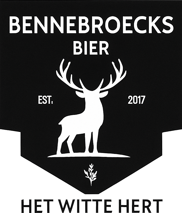 Zwart-wit bierlogo van Bennebroecks met wit hert, gewei en tekst Het Witte Hert.