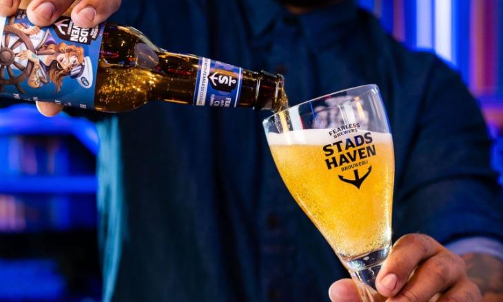 Stadshaven Tripel inschenken Stadshaven Tripel inschenken
