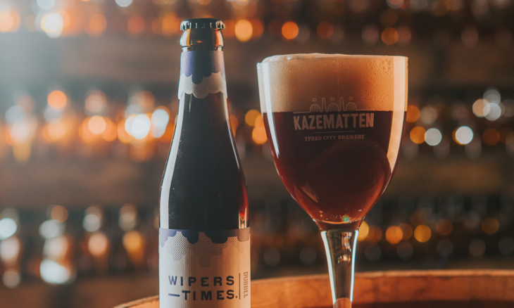 Wipers Times Dubbel flesje en glas