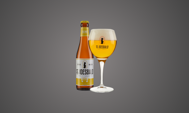 St. Idesbald blond fles en glas St. Idesbald blond fles en glas