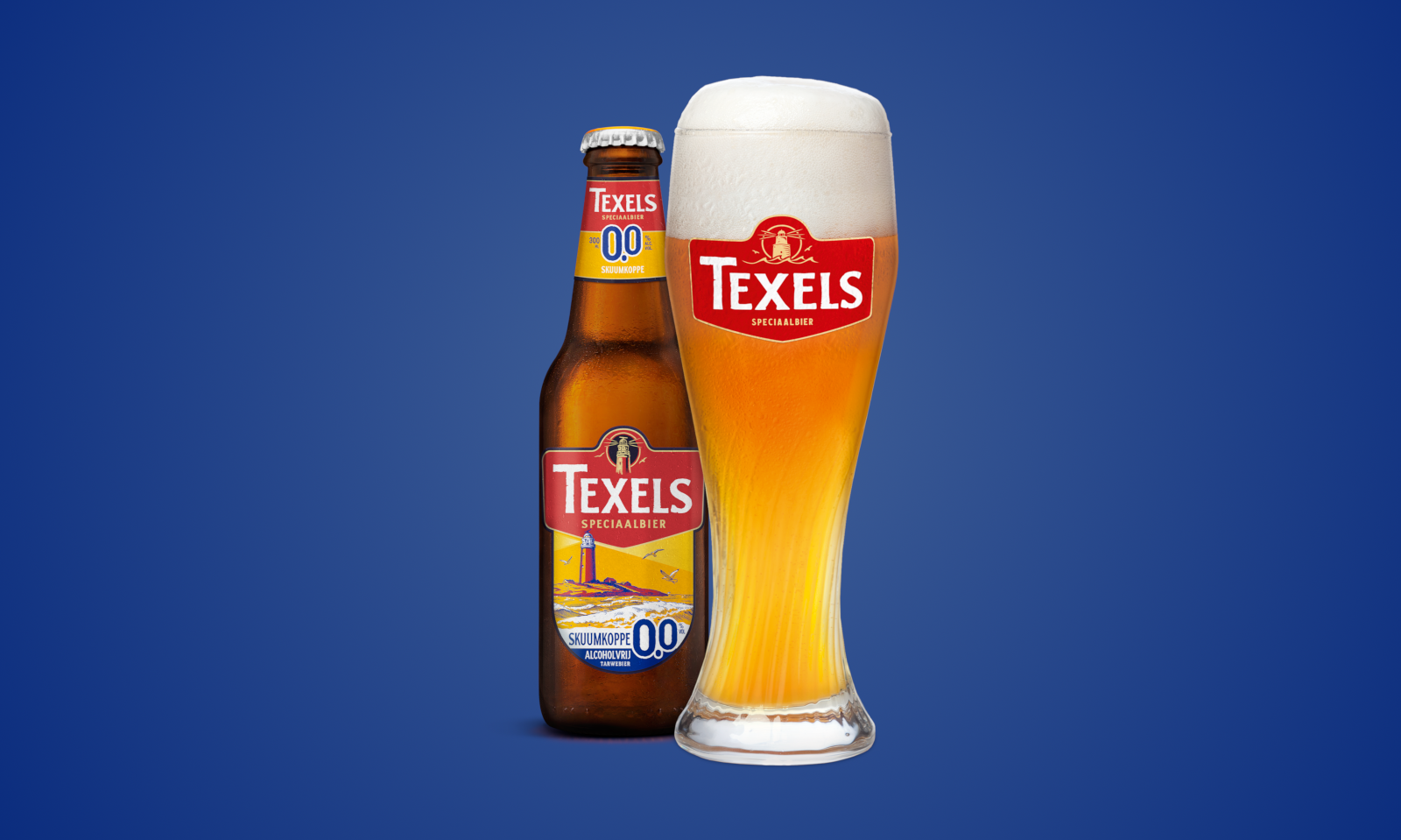 Texels Skuumkoppe 00 flesje en glas Texels Skuumkoppe 00 flesje en glas