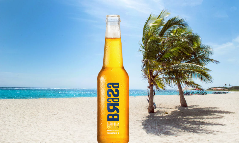 Brasa bier op het strand Brasa bier op het strand