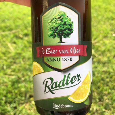 Lindeboom Radler Citroen in de hand