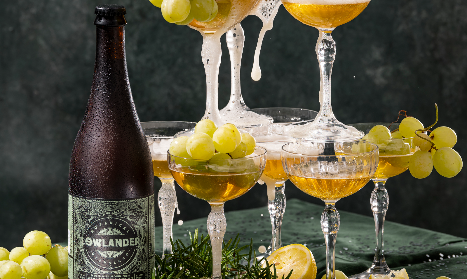 Lowlander Beersecco fles en glazen Lowlander Beersecco fles en glazen
