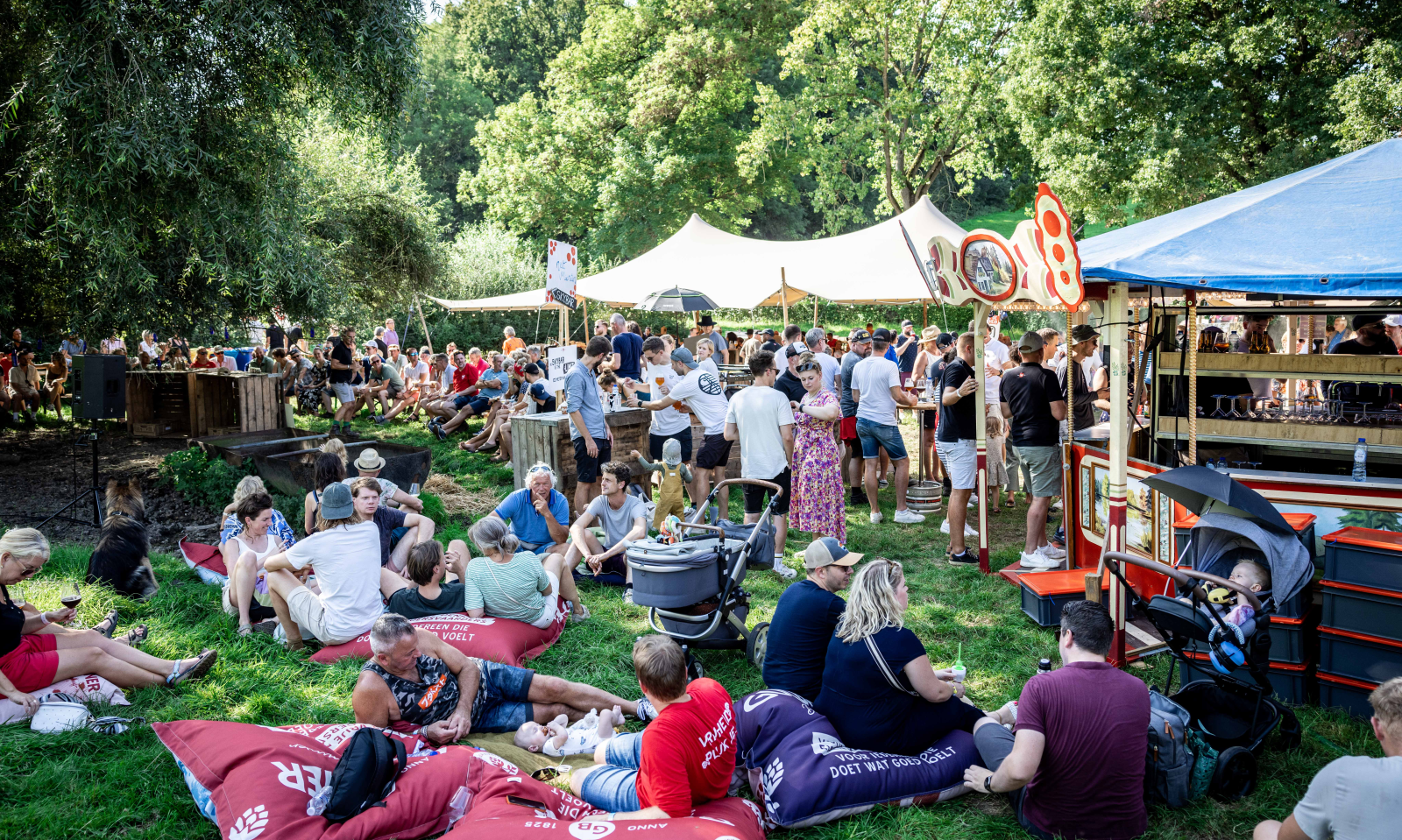 Sfeer tijdens Gulpener Hopfest