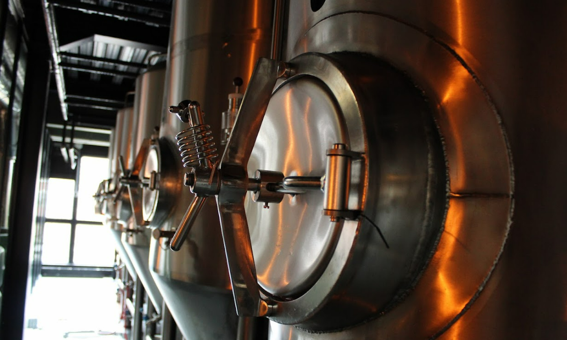 Tanks bij De Prael Den Haag