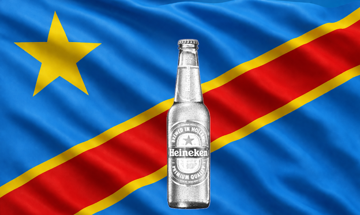 Heineken fles voor de vlag van de Democratische Republiek Congo.