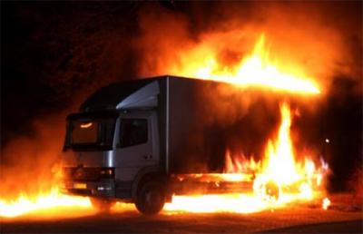 vrachtwagen in brand