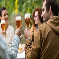 Palm Hop Select omarmt social influencers via The Perfect Getaway