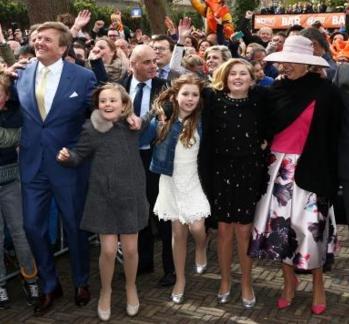 Inhakers op Koningsdag 2016 Inhakers op Koningsdag 2016