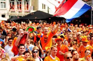 Bier wordt massaal ingeslagen voor WK finale Nederland - Spanje