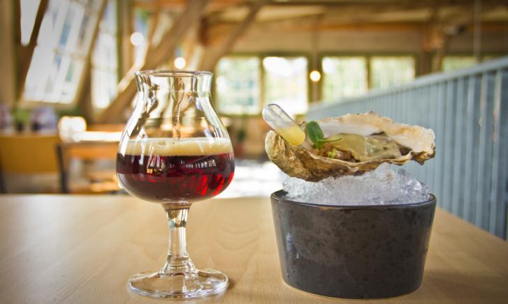 Bockbier met oester Bockbier met oester