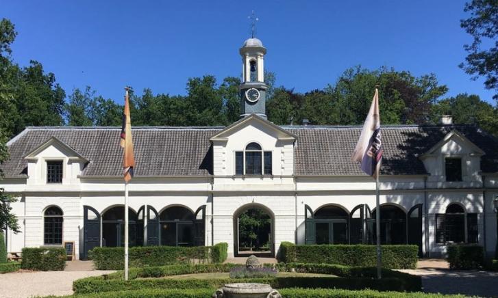 Bierbrouwerij en proeflokaal De Uddelaer officieel geopend Bierbrouwerij en proeflokaal De Uddelaer officieel geopend
