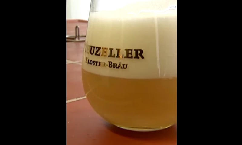Bier gemaaakt van poeder