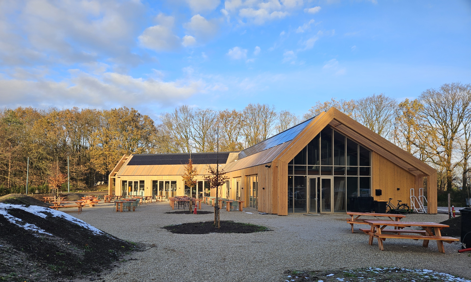 House of Bird Kwintelooijen buiten