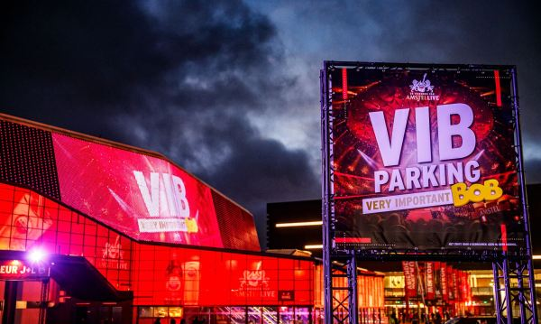 Very Important BOB tijdens De Vrienden van Amstel LIVE