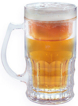 Bevroren Bierglas met bier er in