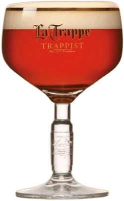 La Trappe kelk gevuld met amberkleurig bier en schuimkraag.