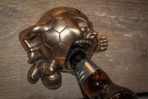 Beyond Voetbal Flessendop - Soccer Thema Bierflesstop Van Zinklegering