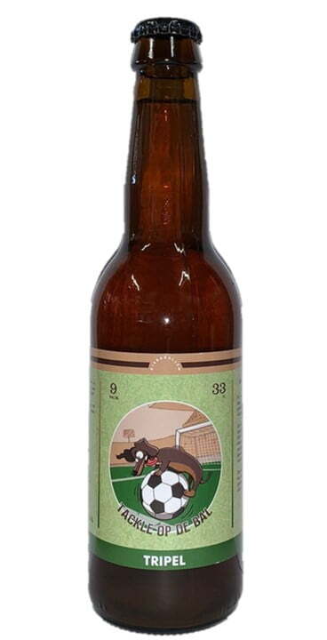 Brouwerij Bier & Ballen - Tackle op de bal