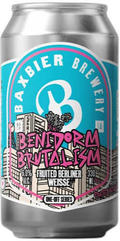 Blik Baxbier Benidorm Brutalism met turquoise label, roze graffiti en flatgebouwen.