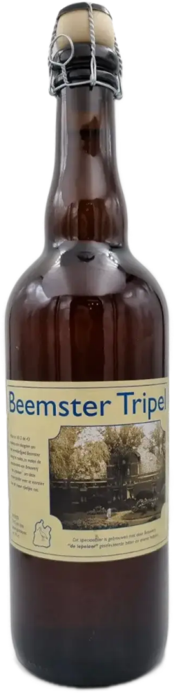 Amberkleurige fles Lepelaer Beemster Tripel met beugelsluiting en crème etiket op zwarte achtergrond.