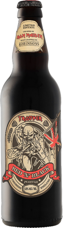 Donkere 50cl fles Trooper Red N Black porter met illustratief etiket en Britse vlag