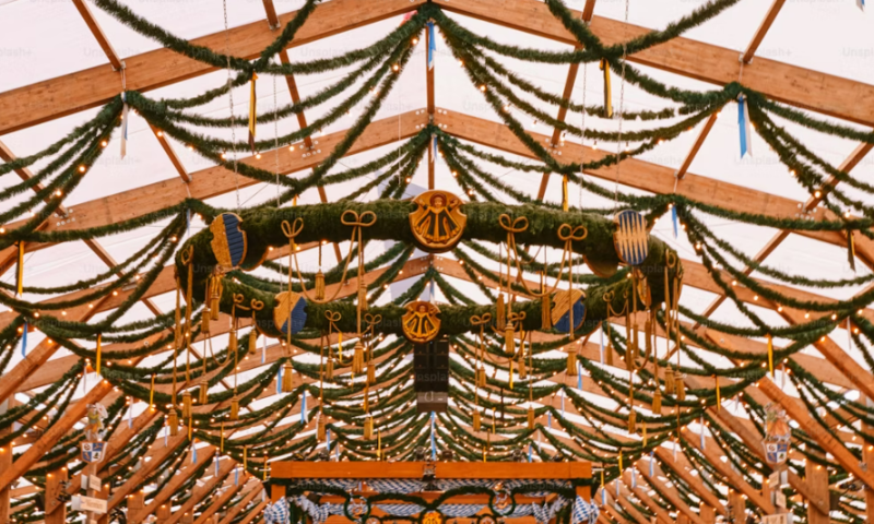 Feesttent tijdens Oktoberfest Feesttent tijdens Oktoberfest